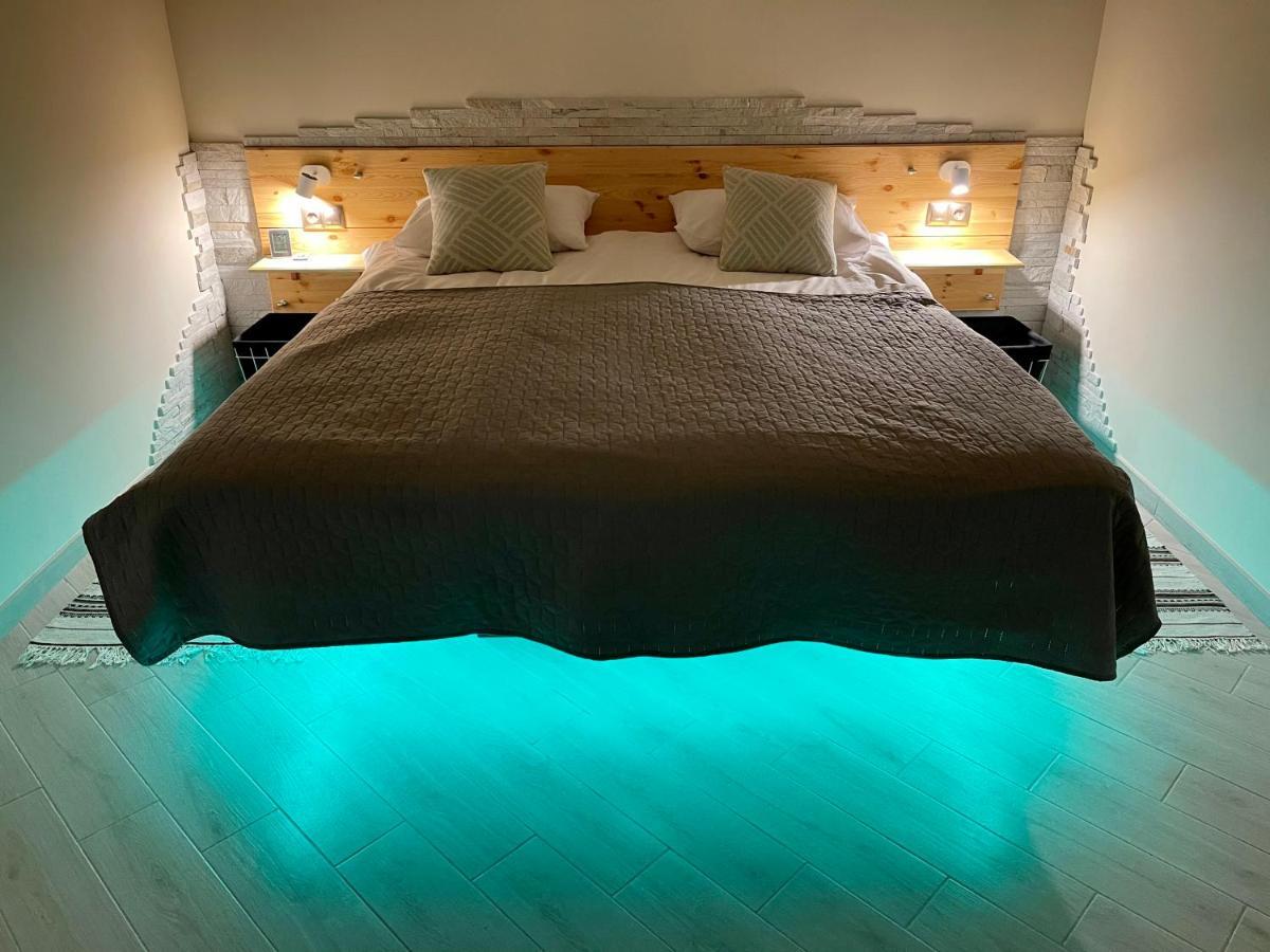 Underground&spa